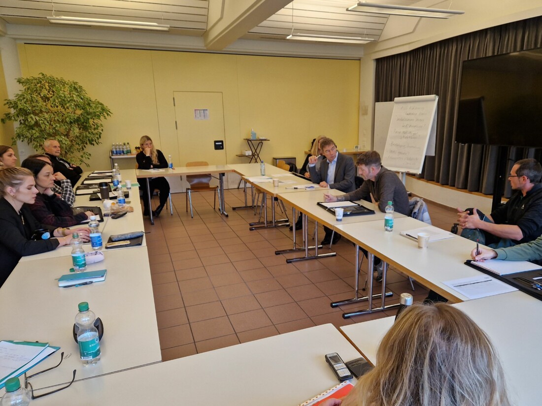 ADHS-Schulung_Nov 2023_02.jpg