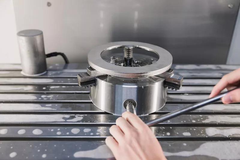 azb_berufsfelder_mechanikpraktiker-in.jpg azb_berufsfelder_mechanikpraktiker-in.jpg